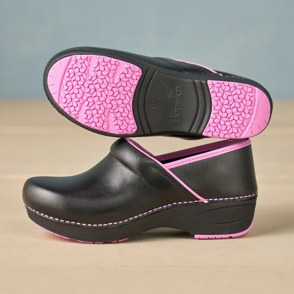 XP 2.0 Black/Pink Leather